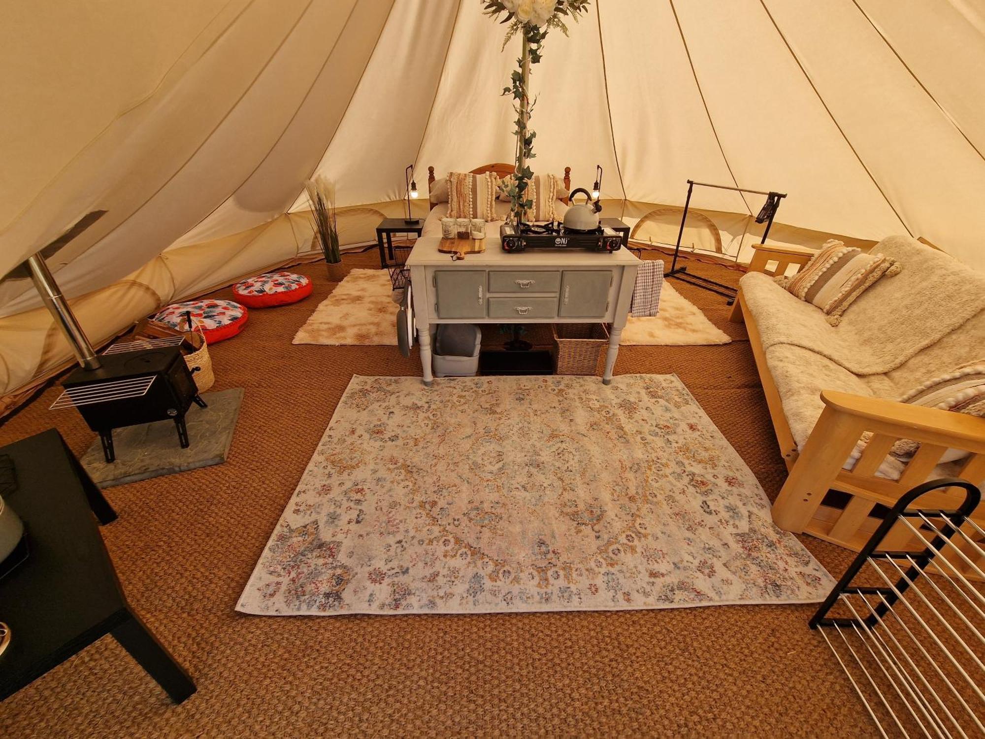 Beautiful 1-Bed Bell Tent In Holyhead Esterno foto